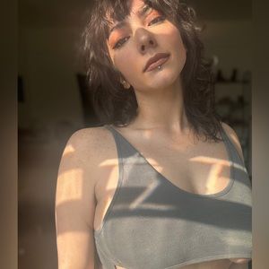 Meet your Posher, Kela